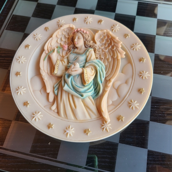 Versace Other - Versace Angelic Plate with Gold and Cream Accents